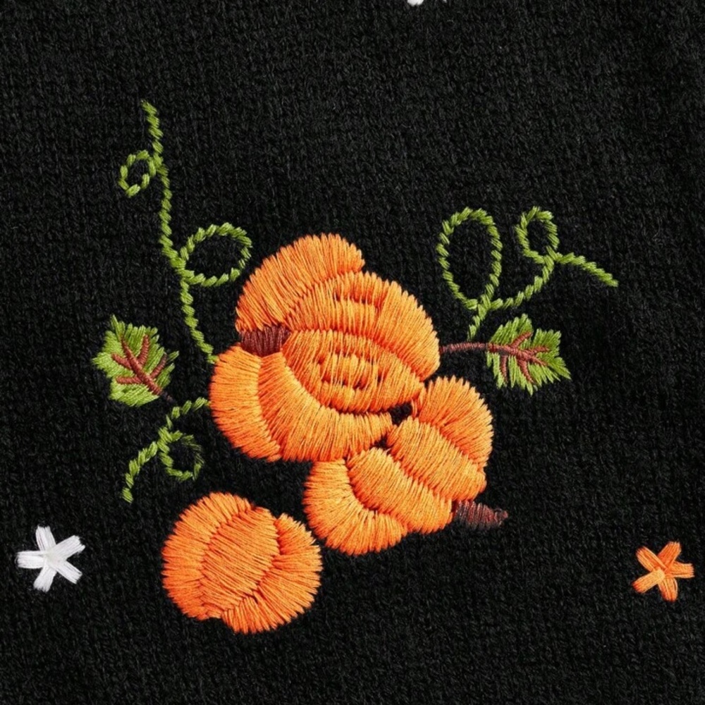 NWT Romwe Fairycore Pumpkin Pattern Button Front Sweater Vest Size Small - Picture 6 of 8